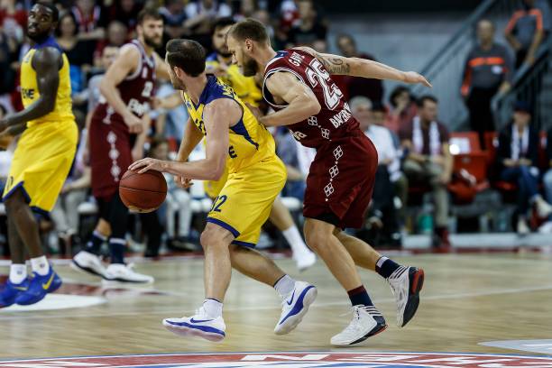 他与AC米 他与AC米