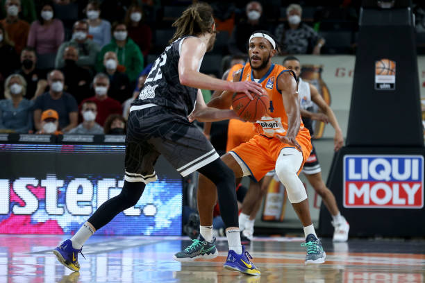 再写一个 再写一个